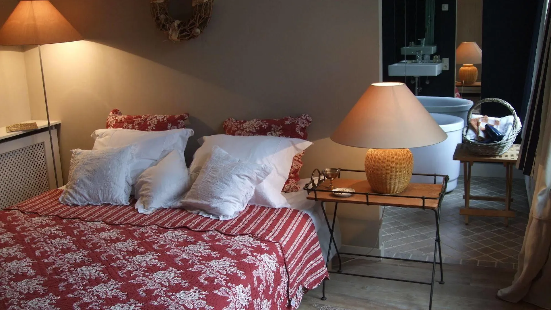 B&B De Koning Van Spanje Antwerpen 4*,
